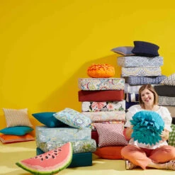 Paisley Chili Gusseted Outdoor Deep Seat Cushion -Patio Furniture Shop paisley chili gusseted outdoor deep seat cushion 3